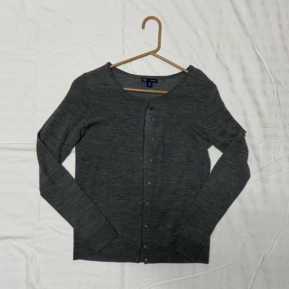 Gap button up cardigan